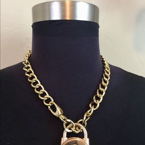 Michael Kors choker